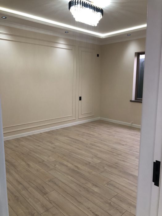 Yangi qurilgan uylar sotuvda