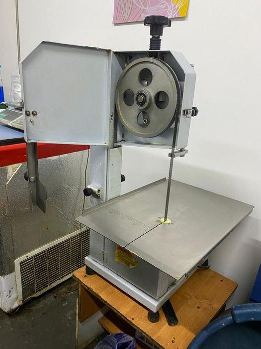 Ленточная пила для мясо