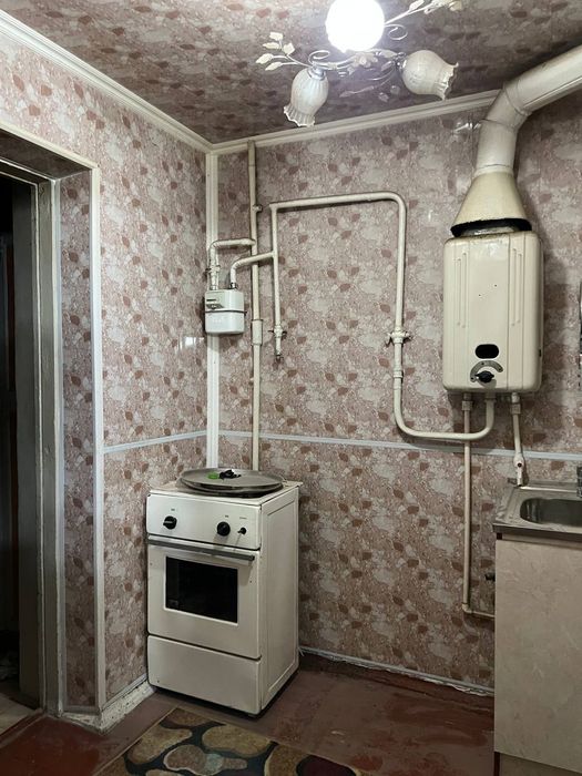 Продается 3х комнатная квартира на 2 этаже