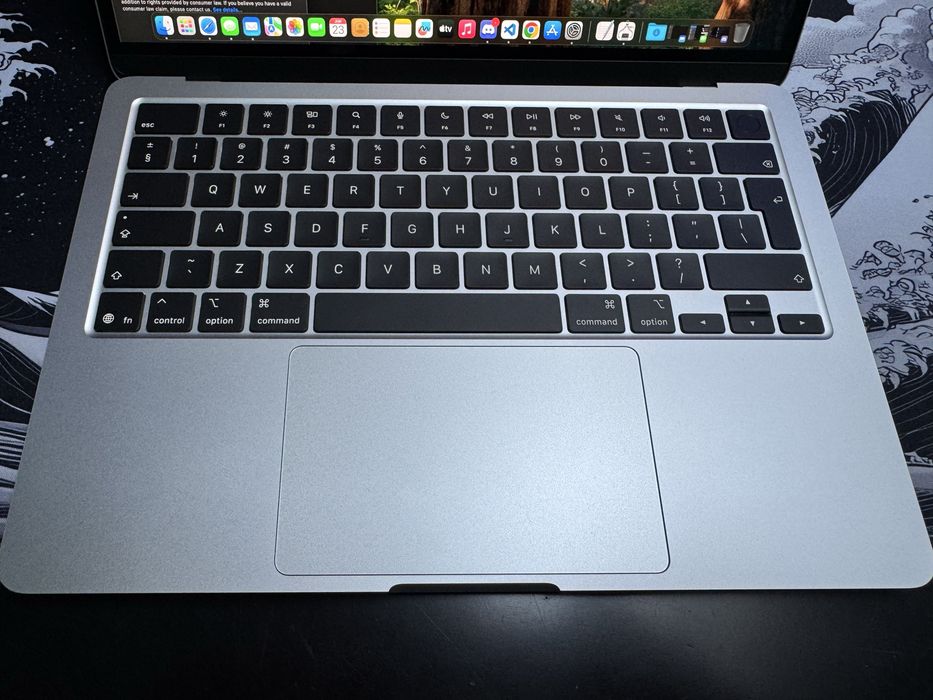 MacBook Air M4 - Чисто Нов