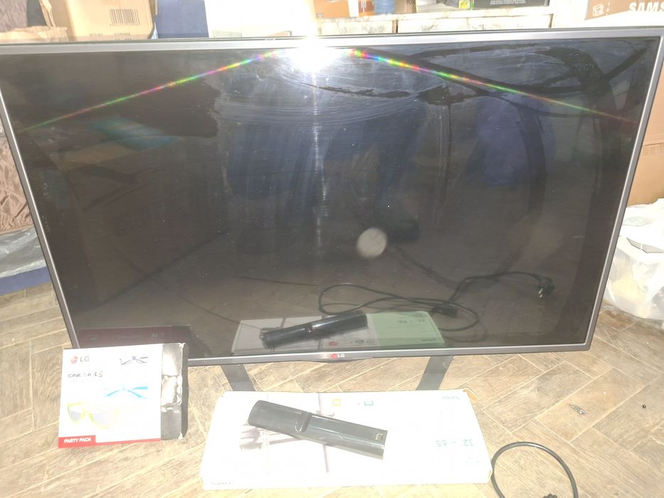 TV Led LG Smart 3D 106 cm 42LA620S