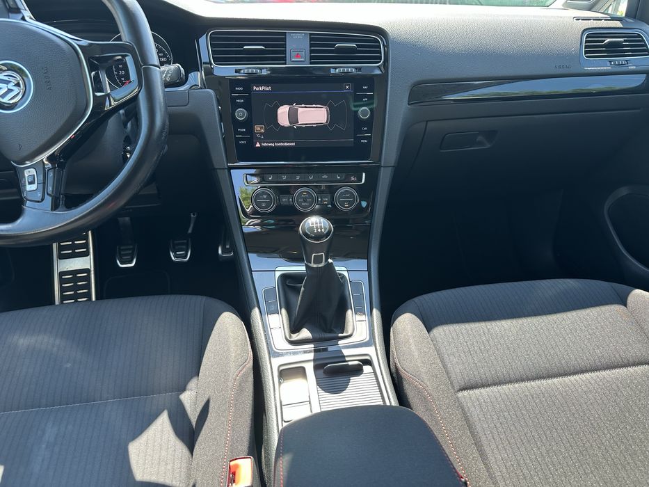 VW GOLF 7-FACELIFT an 2018/ 2.0Tdi-150cp/FULL LED/Navi Mare/Climă/ INTACT!