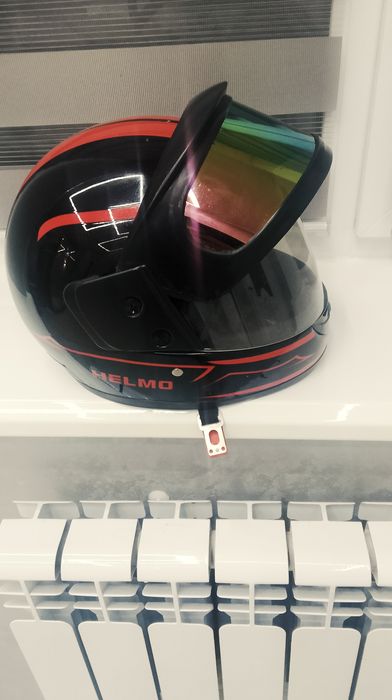 Шлем почти новый