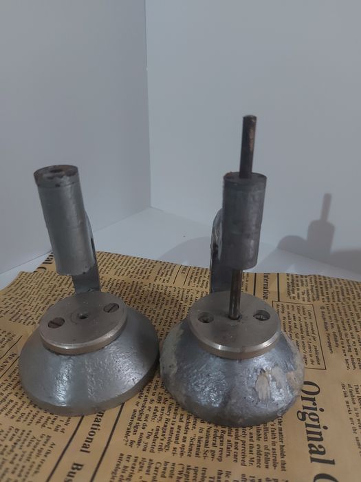 Инструмент для ремонта часов.