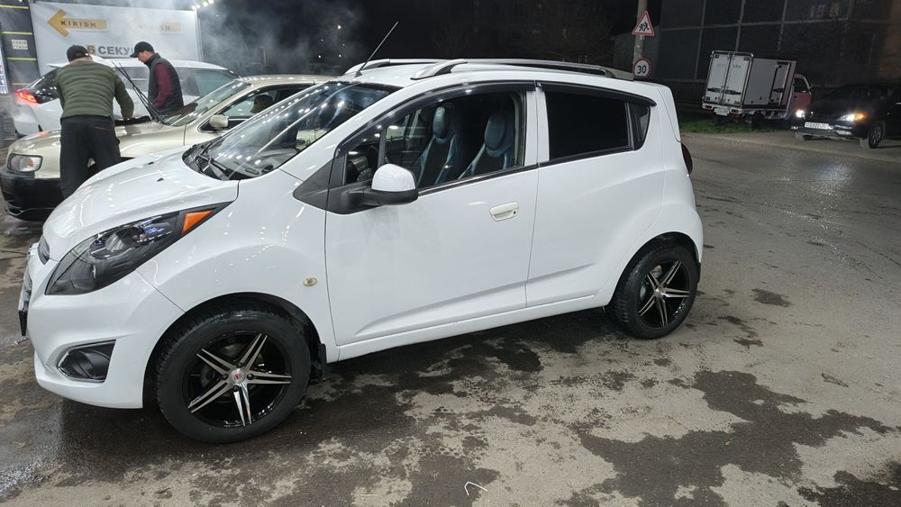 Сотилади спарк 2010