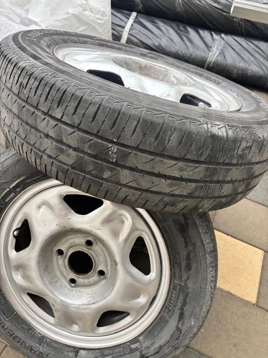 Покрышки с дисками на шевроле