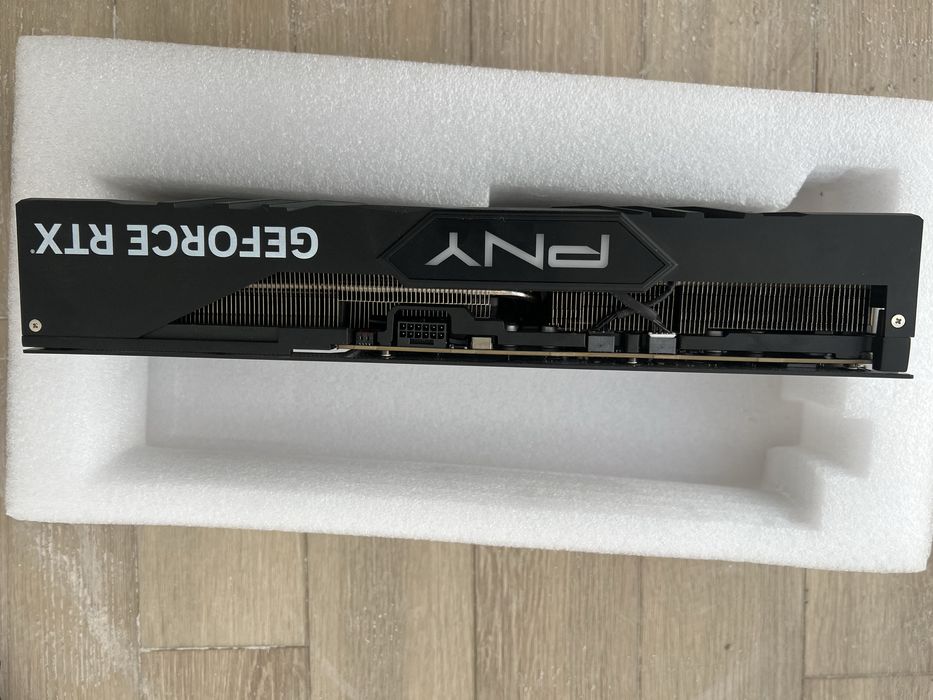 Продам видеокарту Rtx 4090 24gb