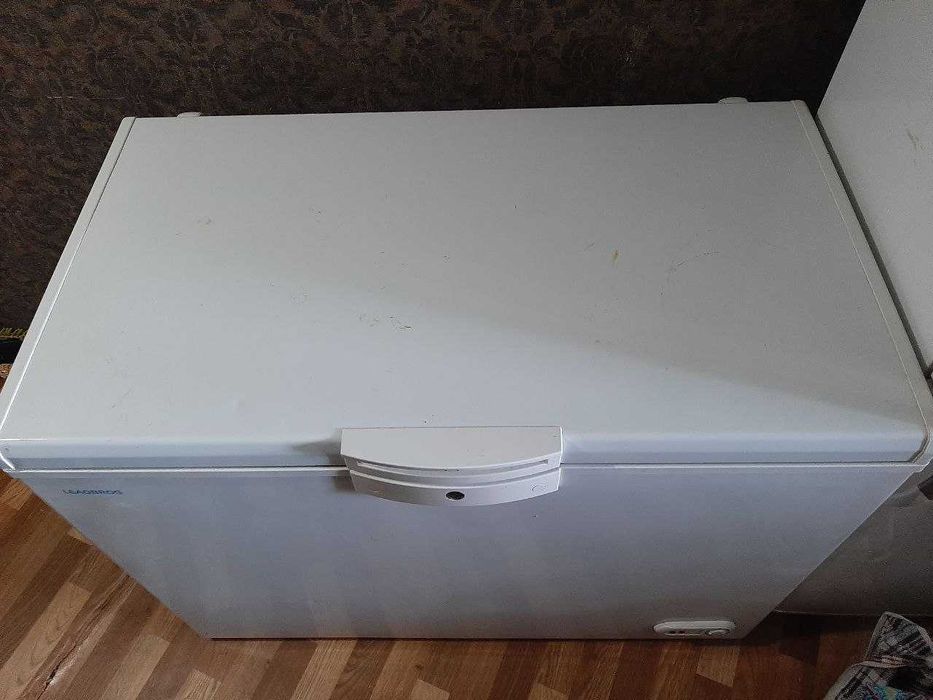 Морозильная камера,Большая