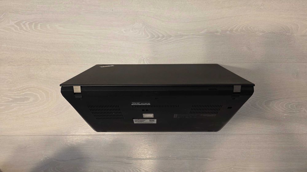 Lenovo Thinkpad T490 i7 16GB RAM 512GB SSD GeForce MX250 2GB GDDR5