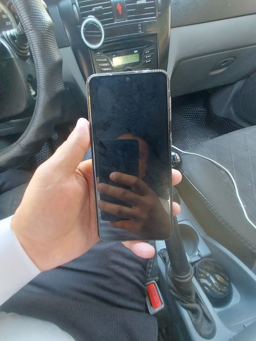 Samsung s21+ Kelishtirib berama