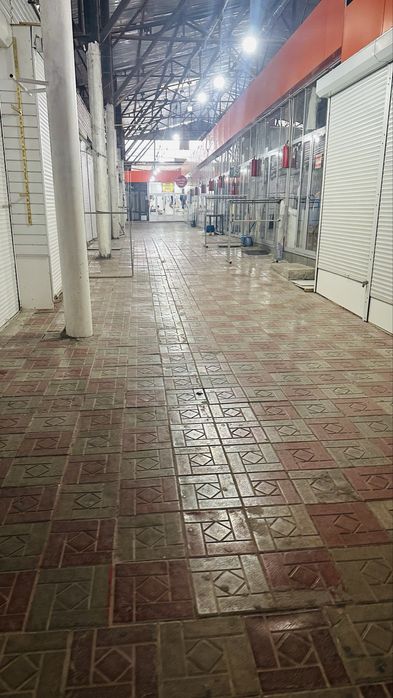 Продам бутик на рынке Самал