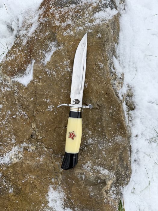 Cutit de vânătoare rusesc