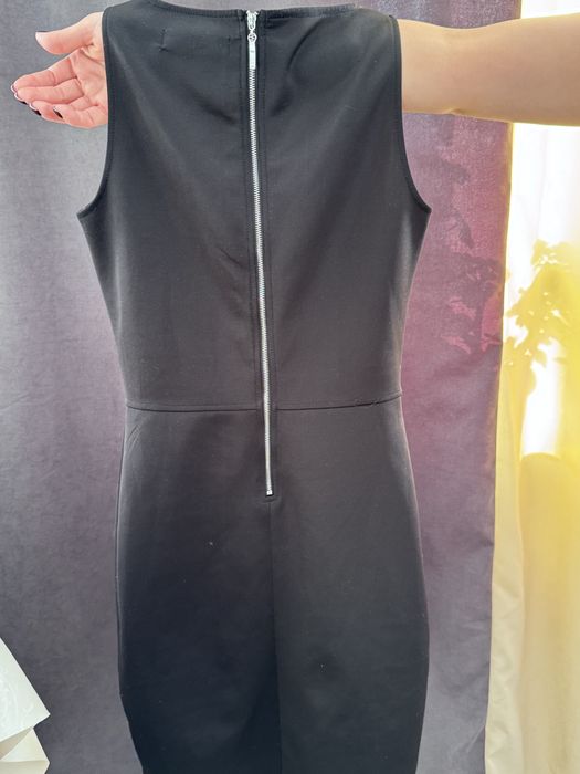 Черное короткое платье 42р