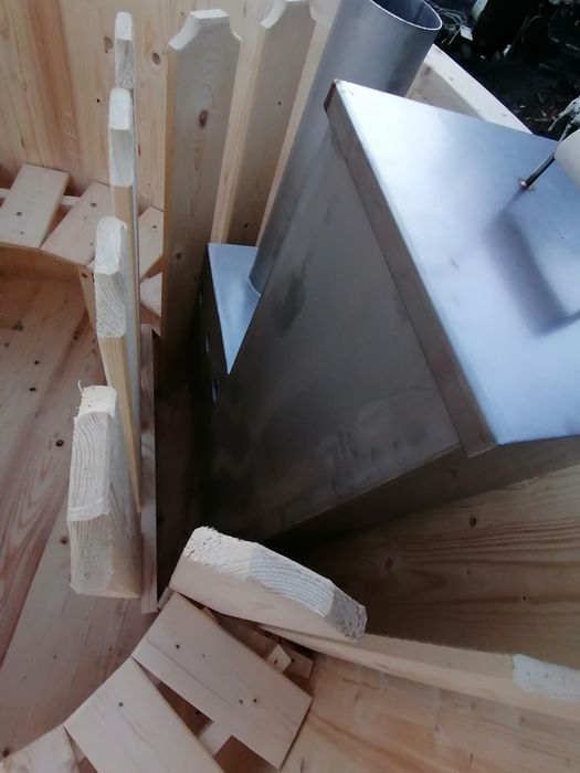 Ciubar +sobă inox interioara