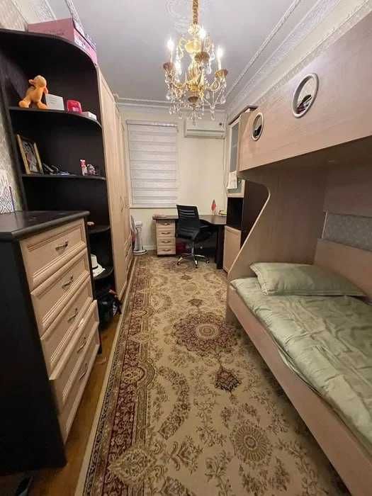 Продается 3\5\9 АЙБЕК ор-р УЛ Афрасиаб Ойбек метро 75м2