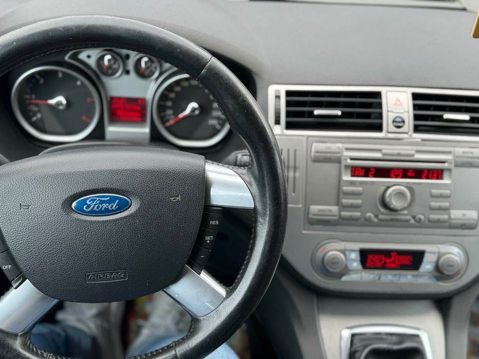 Ford Kuga Titanium 4WD