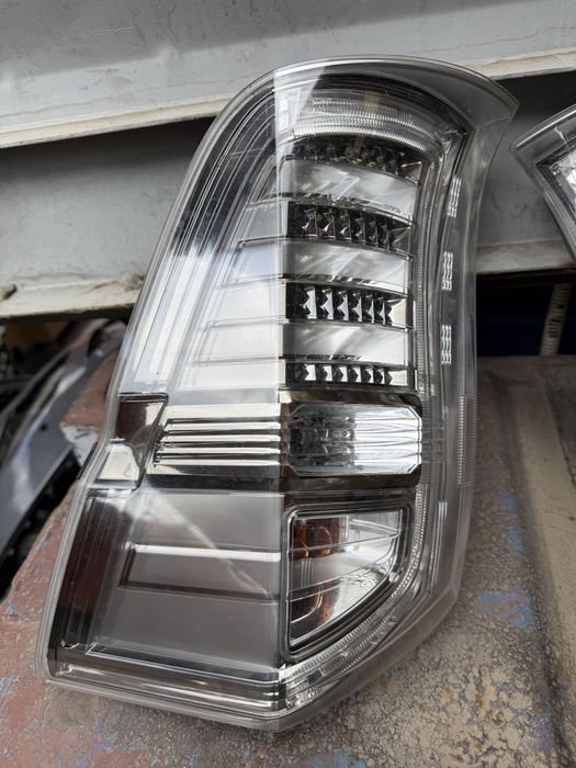 Задний фонари на Honda Stepwgn