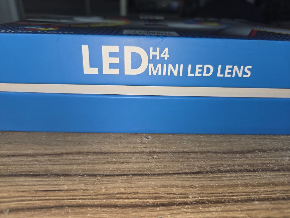 Лампа H4 для авто