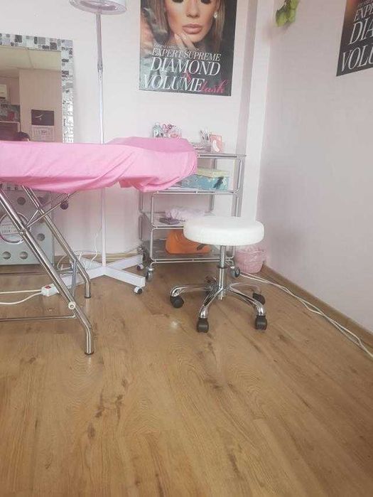 Козметичен/фризьорски стол - табуретка Orbita XXL - педикюр 37/43 см