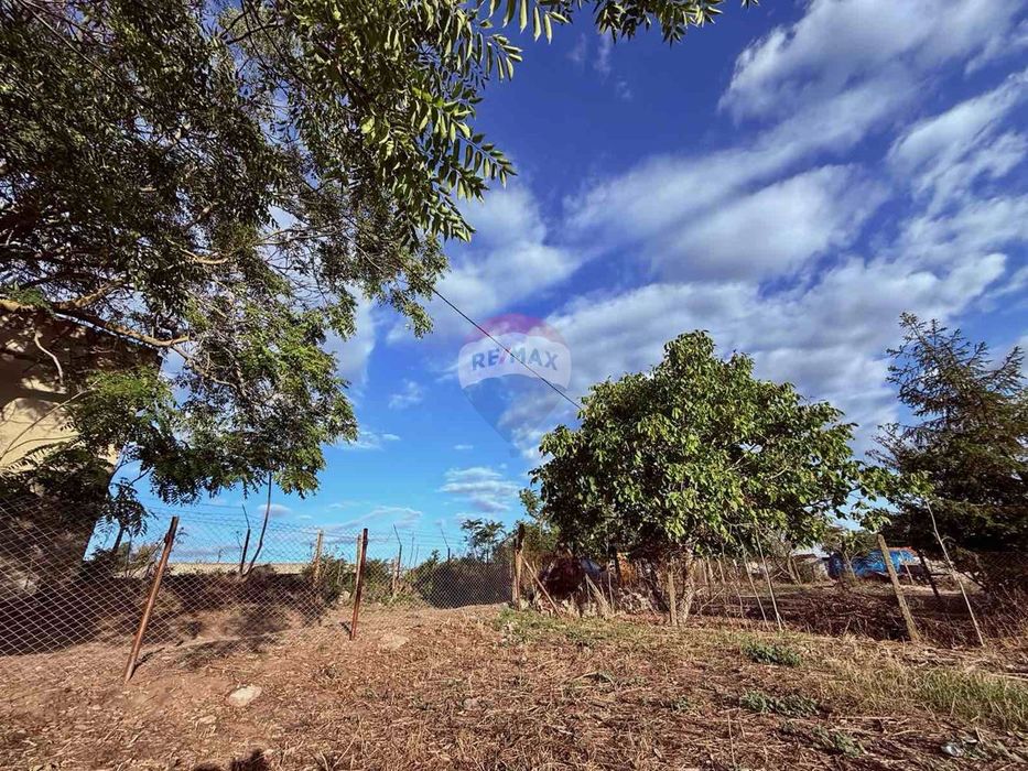 Парцел с нескриваема морска гледка за продажба, гр. Балчик, Я.И.