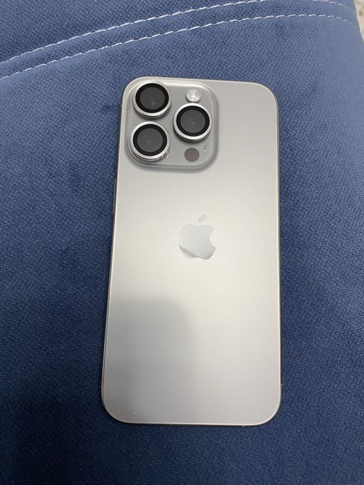 iPhone 15 Pro 256 GB (Natural Titanium)