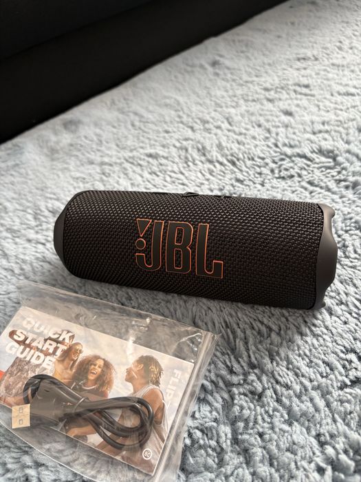 Boxă JBL Flip 7 nouă bluetooth