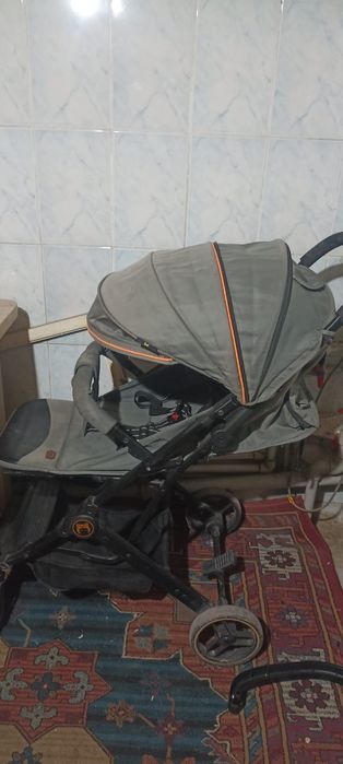 Детски калясска.