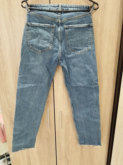 Всичко по 15лв.за брой