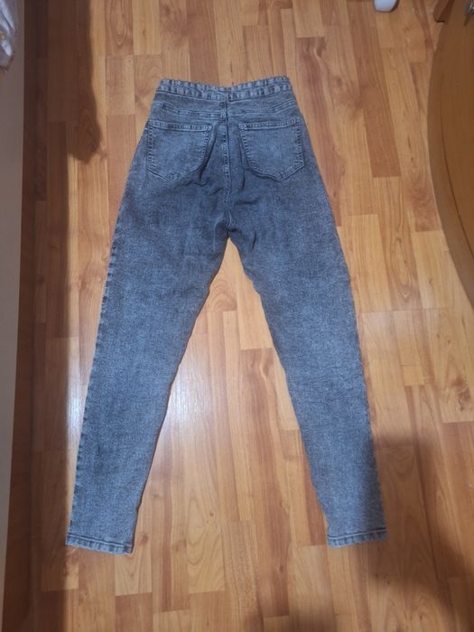 Сиви ежедневни дънки