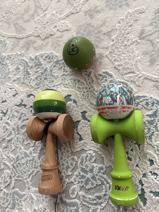 Doua kendama+ cadou tama miguel‼️‼️/fac si schimb