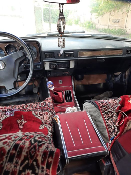 Продаю автомобиль волга