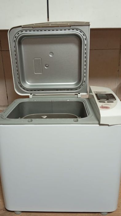 Хлебопечка для дома