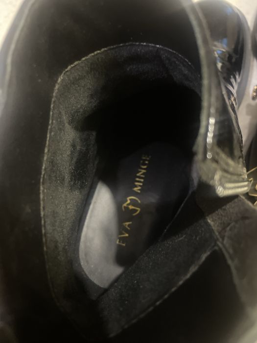 Боти 40 номер естествен лак