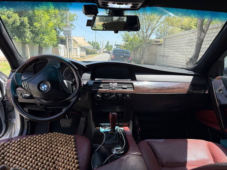 Bmw e60 avtomat m5
