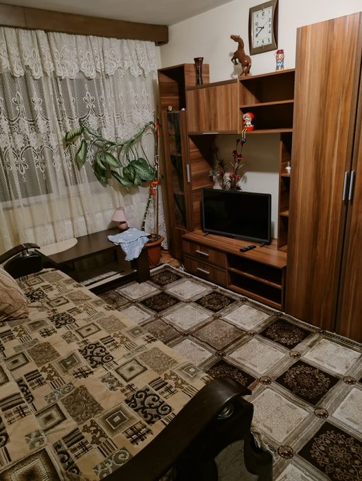 Apartament de închiriat