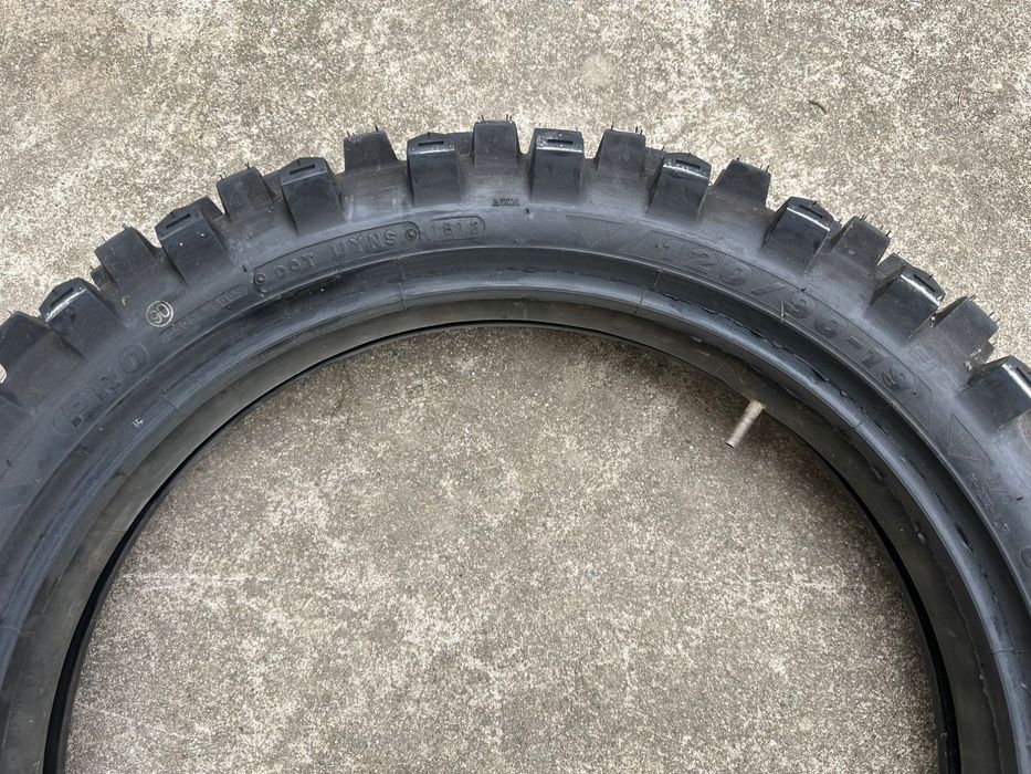 Гуми мото гума 120/70/19” METZELER 90/90/21” 120/90/19” MAXXIS