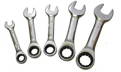 Звездогаечни ключове с тресчотка -КЪСИ- комплект 5 броя