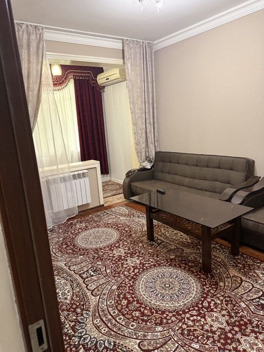 Сдаётся квартира Чиланзар 6 квартал 2/1/4