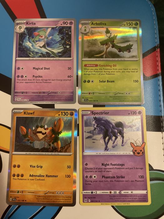 Carti pokemon de colectie