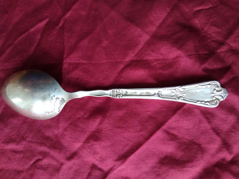 Стари прибори за хранене - лъжици, вилици и малки лъжички