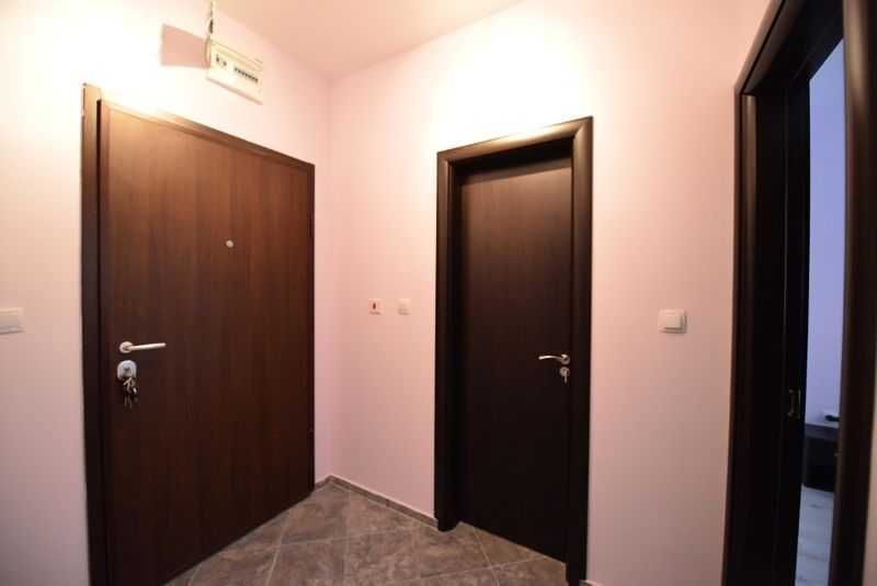 Дава се под наем Двустаен апартамент в София, Редута - 45 кв.м за 398.82 € - Снимка #2