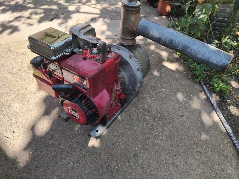 Бензинова водна помпа моторна градинска