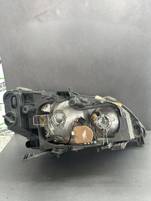 Far stanga 3M5113006AH Ford C MAX