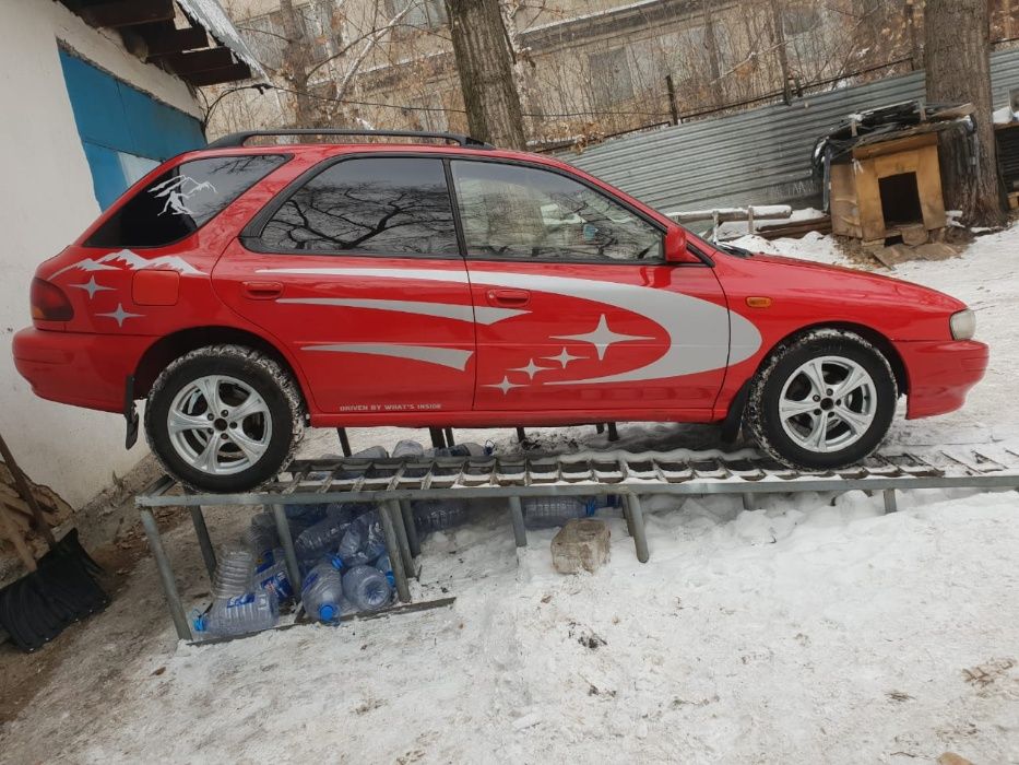наклейки на авто