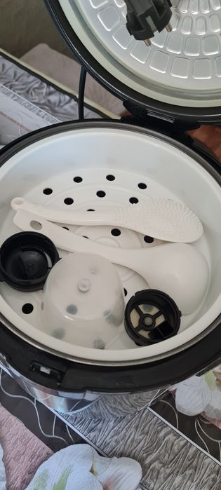 Мультиварка Polaris