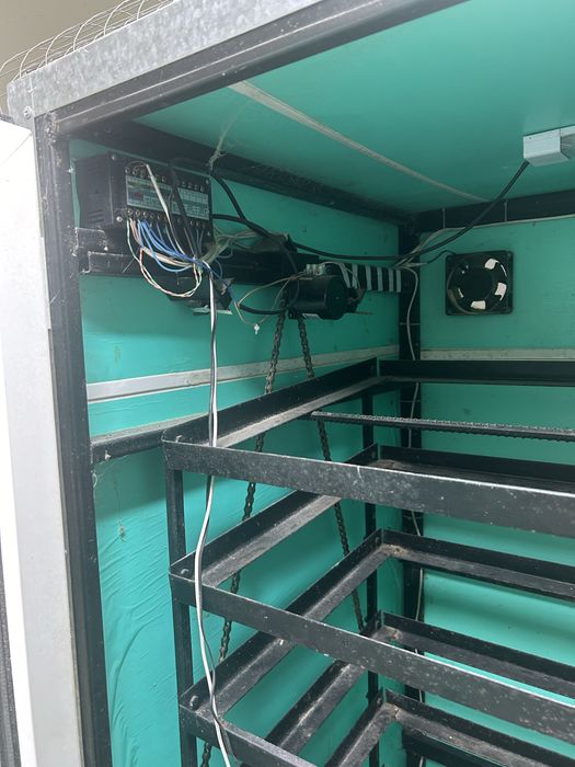 Инкубатор для яиц