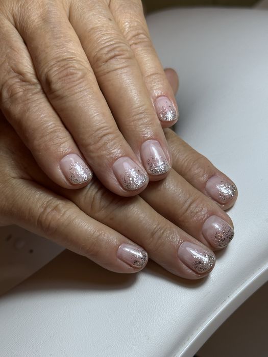 маникюр, наращивание и педикюр