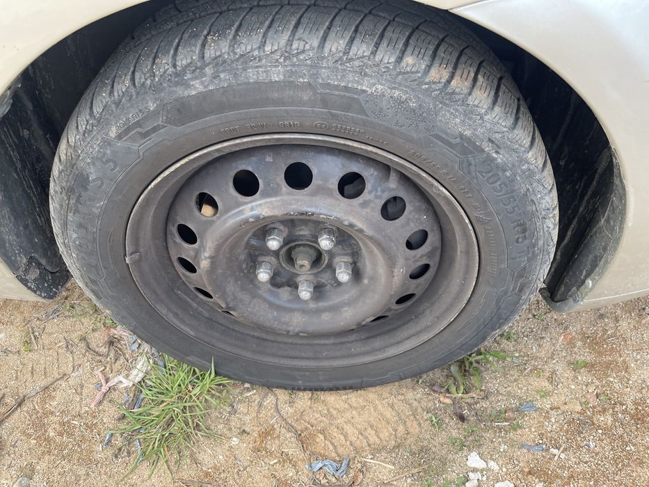 На Части  Toyota Corolla Verso 1.6 vvt-i 110 к.с 2006 НА ЧАСТИ