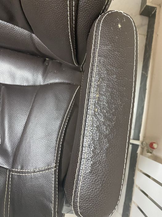 Продаю офисное кресло