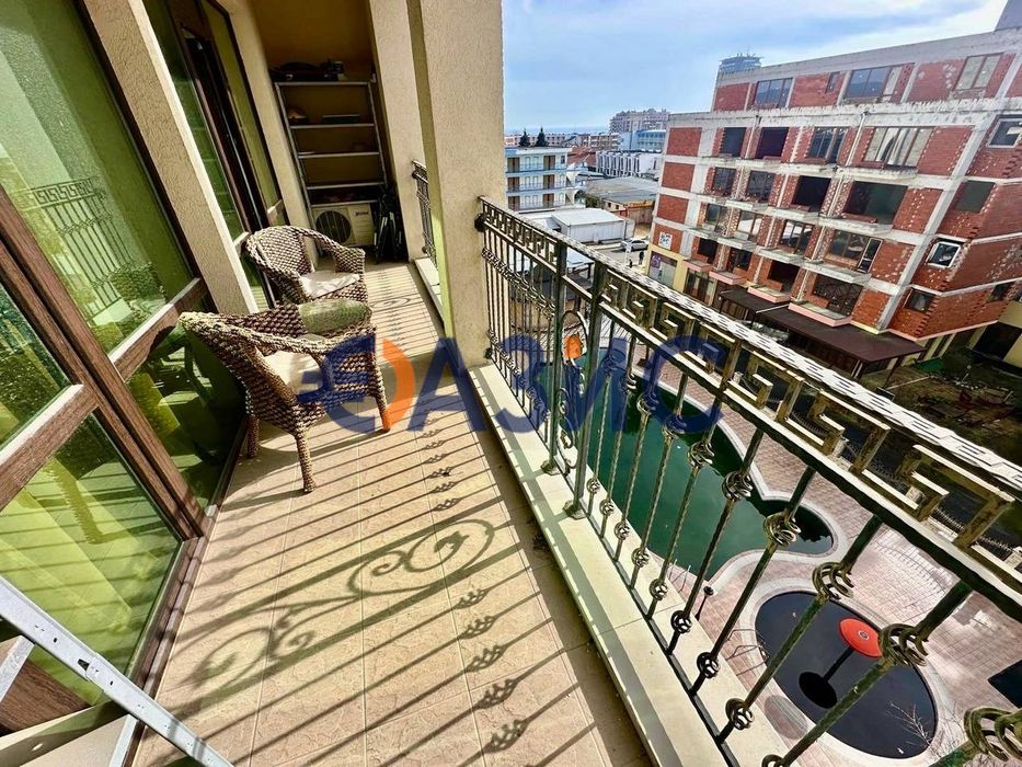 Продава се Двустаен апартамент в к.к. Слънчев бряг - 86 кв.м за 597 €/кв.м - Снимка #12